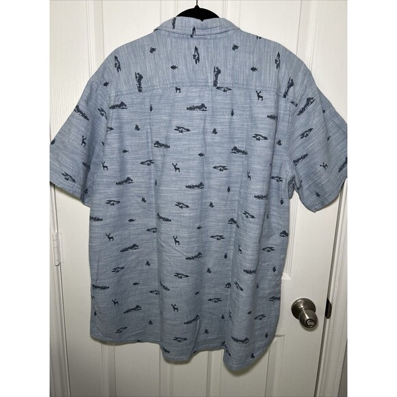 Outdoor Life Chambray Blue Deer Fish Print Button Up Shirt XXL Short Slv Cotton - Picture 5 of 8